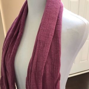 Light purple scarf with fringe